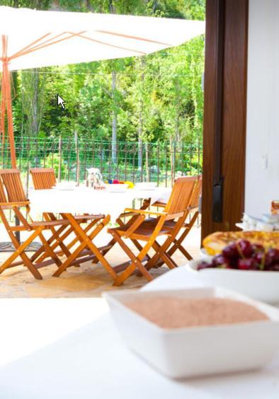 Apartahotel Castejón de Sos מראה חיצוני תמונה